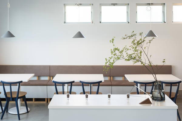 FLATTable coffee & meals