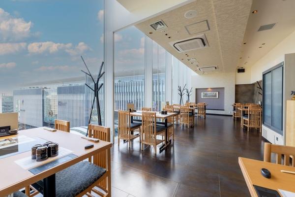 博多　華味鳥　　KITTE博多店