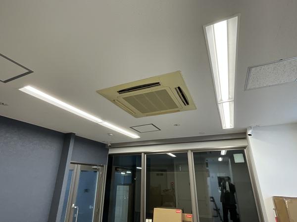 アクセア市谷八幡町店