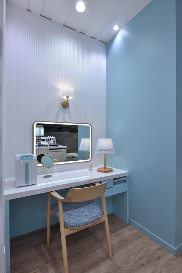 ALBION　DRESSER　静岡店