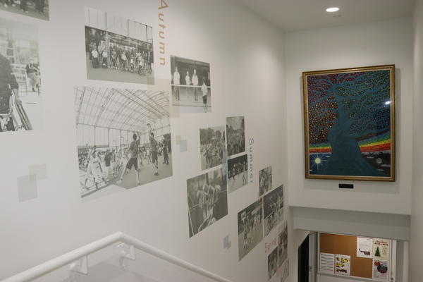 吉田記念テニス研修センター（TTC）　２階＆階段