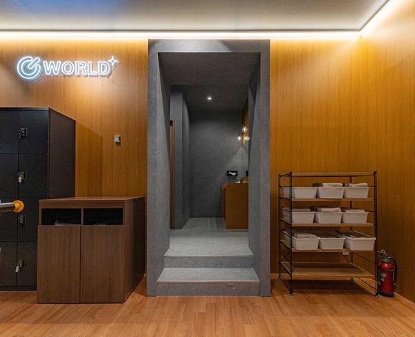 ワールドプラスジム_西八王子店 ·