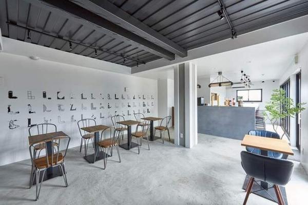 DiningBar & Cafe LiL 