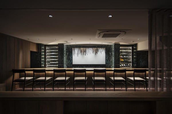 Salon du vin ivresse　ワインバー