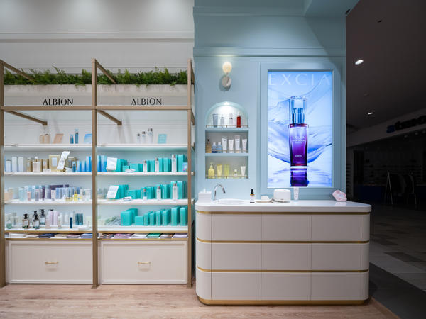 ALBION DRESSER 沖縄店