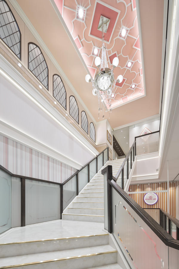 あっとほぉーむカフェ 名古屋大須本店3F