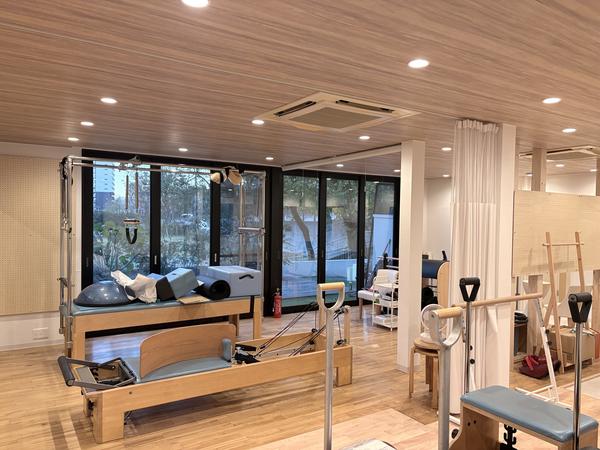 SUGATA青山ピラティススタジオ ピラティススタジオの内装・外観画像