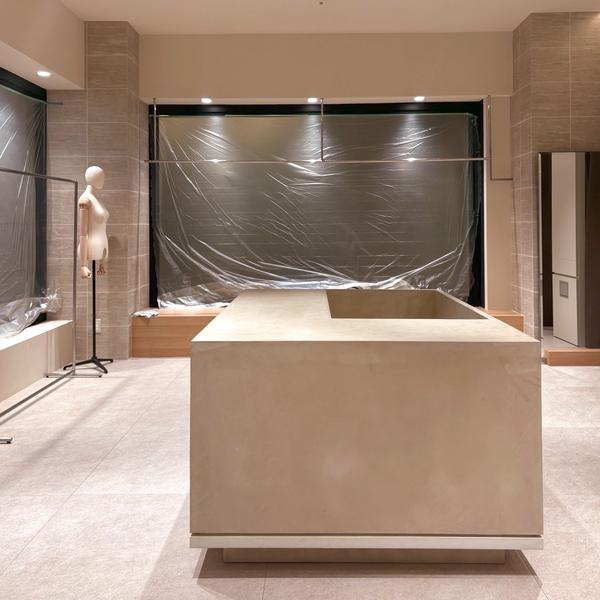 RIVE DROITE　舞浜イクスピアリ