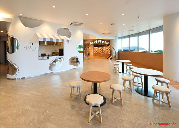 道の駅うずしお あわじ島ミルクスタンド＋