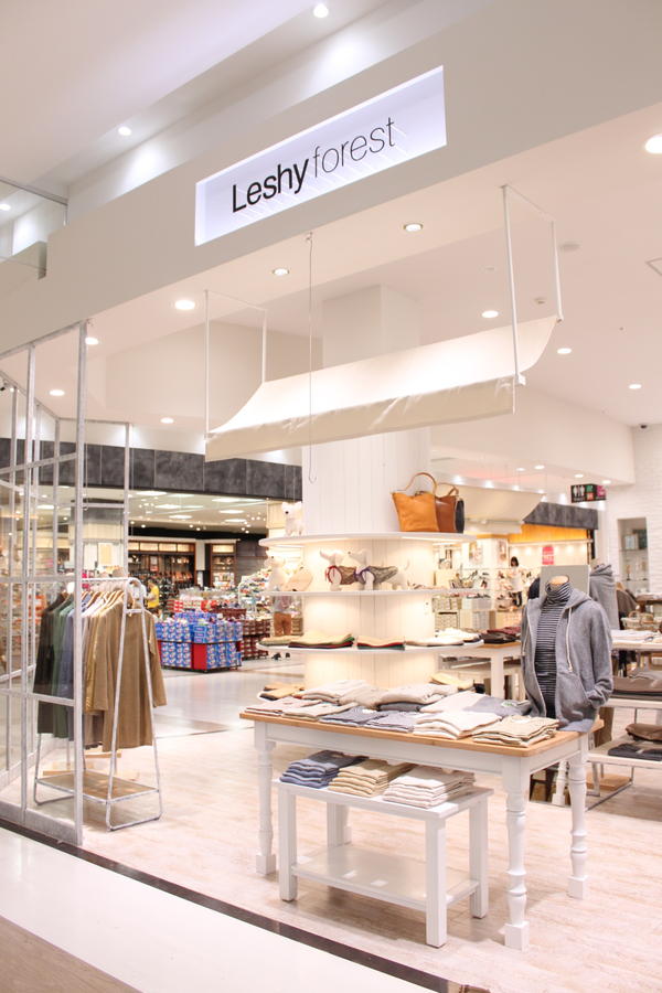Leshy forest　ラスパ西大和店
