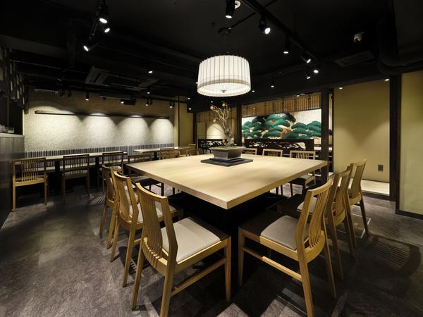  炭火とワイン 京都駅前店 はなれ 