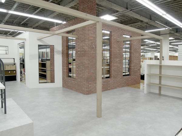 本田家具　高前バイパス店