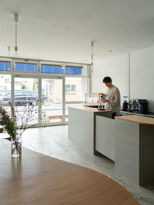 流れる線がつくる奥