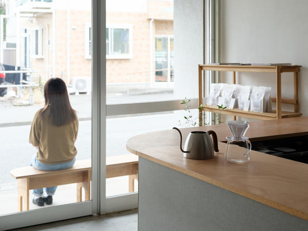 流れる線がつくる奥