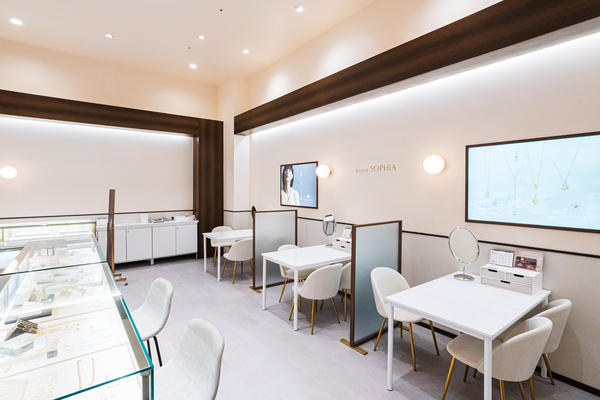 ビジュソフィア ニューポートひたちなかファッションクルーズ店