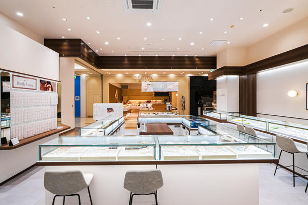 ビジュソフィア ニューポートひたちなかファッションクルーズ店