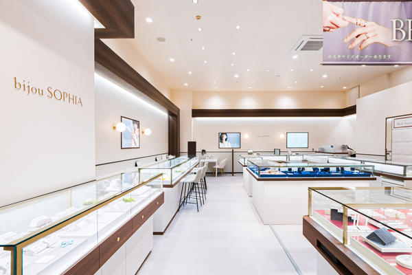 ビジュソフィア ニューポートひたちなかファッションクルーズ店