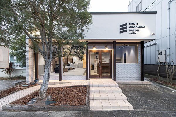 MEN’S GROOMING SALON by rodan