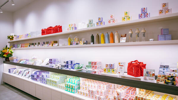 Ｈ＆Ｆ ＢＥＬＸ 札幌ステラプレイス店