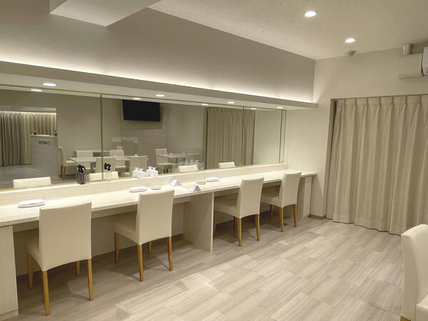 モイスティーヌ新宿サロン