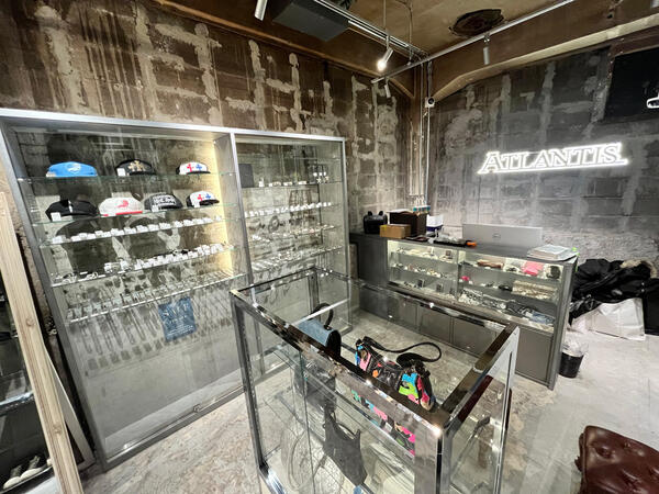 アトランティス新宿