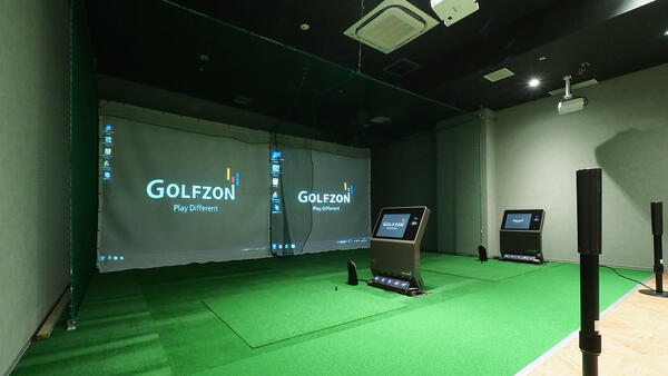 チキンゴルフ イオンモール名古屋茶屋店 その他（サービス）の内装・外観画像