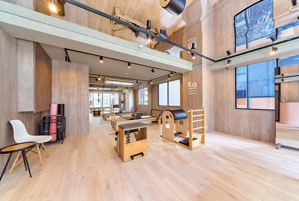 ピラティス・ヨガ&a(アンドエー) 北参道