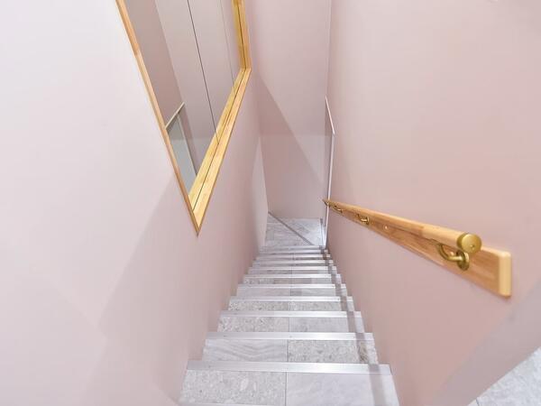 newi京都四条烏丸店