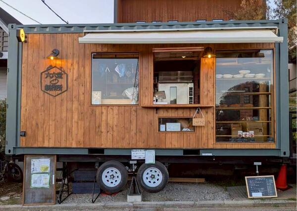 六六堂パン製作所 コンテナ パン屋さんの内装・外観画像