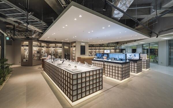 e-Style NAHA TSUNA Beeeeee!