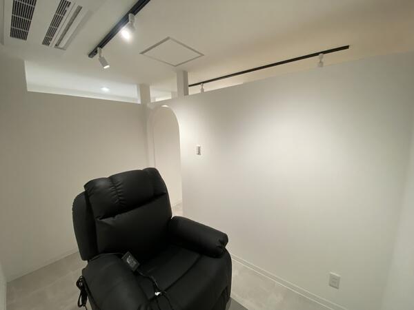 ロレインブロウ　小田原店