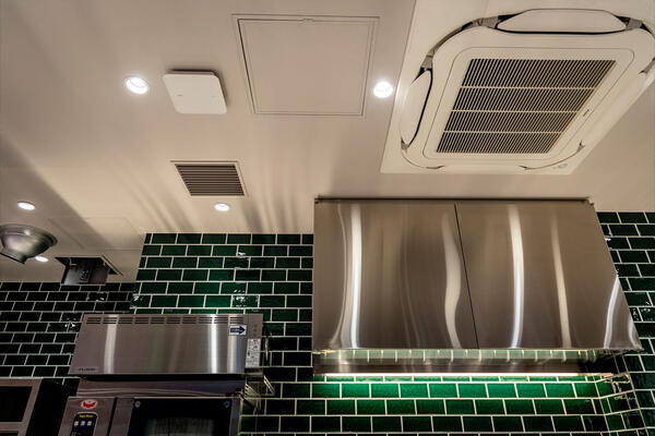 CRISP SALAD WORKS 品川インターシティ店