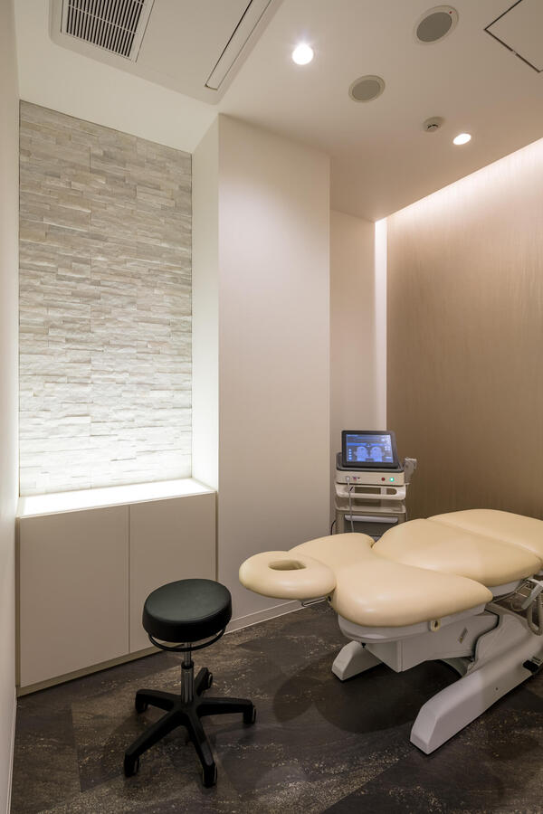 KOBE美容皮膚科 西宮院