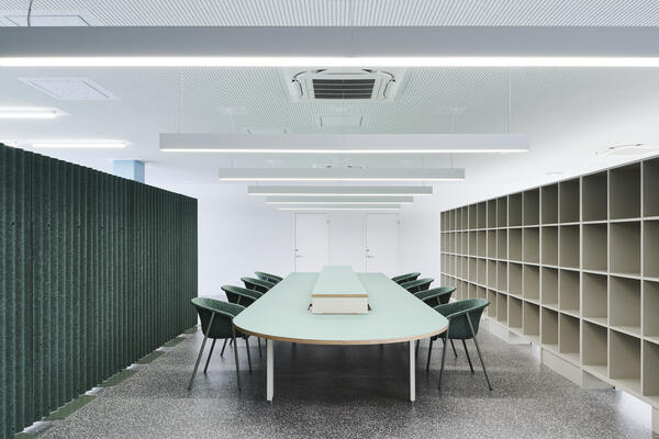 機設工事本社社屋