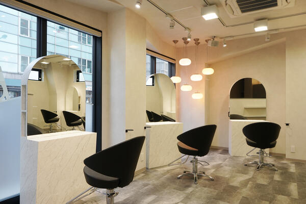 AZ bambini 川越 美容室・理容室・ヘアサロンの内装・外観画像