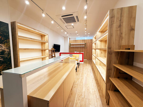 正官庄 新宿本店