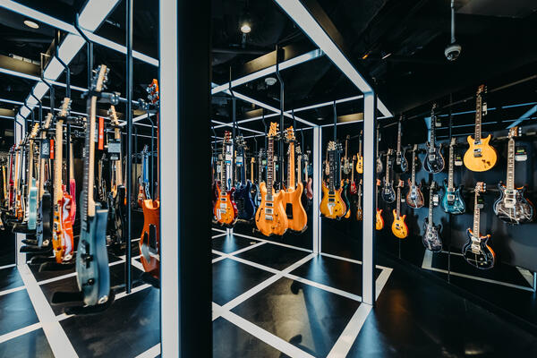 THE IKEBE PRS VAULT　イケシブ店