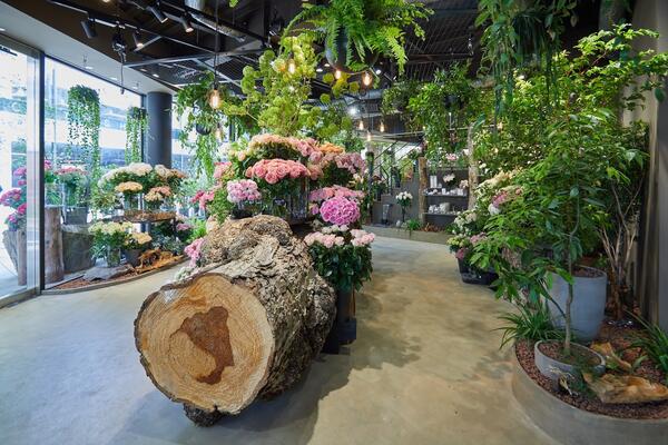 Aoyama Flower Market 南青山本店