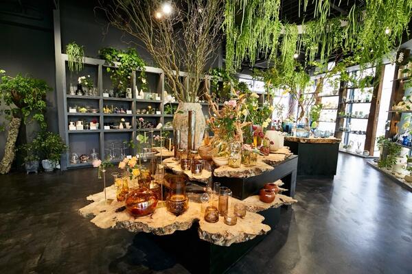 Aoyama Flower Market 南青山本店