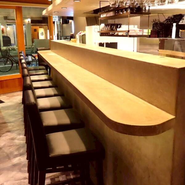 博多焼き鳥と絶品九州もつ鍋 絆串 栄店