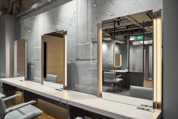 La fith hair lino 美容室の内装・外観画像