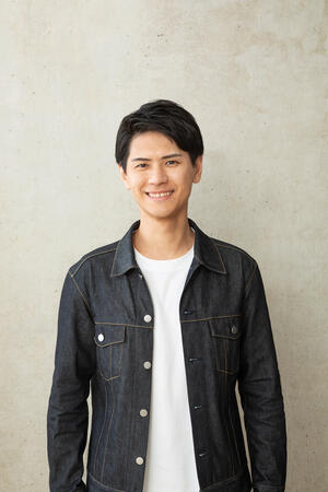 川本遼平