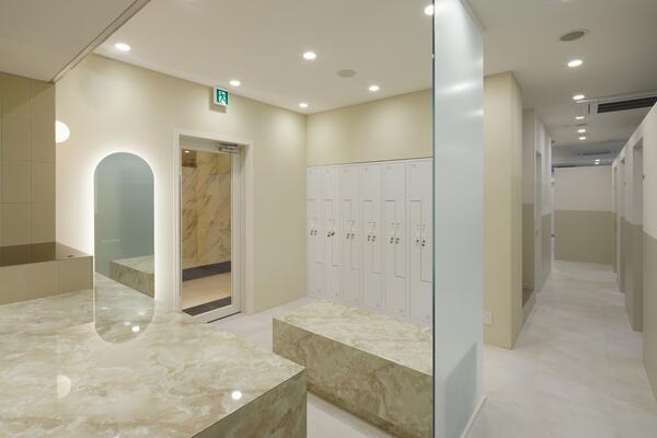 SALOWIN 名古屋名駅店