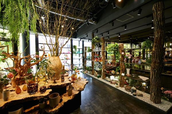 Aoyama Flower Market / FLOWER VASE GALLERY