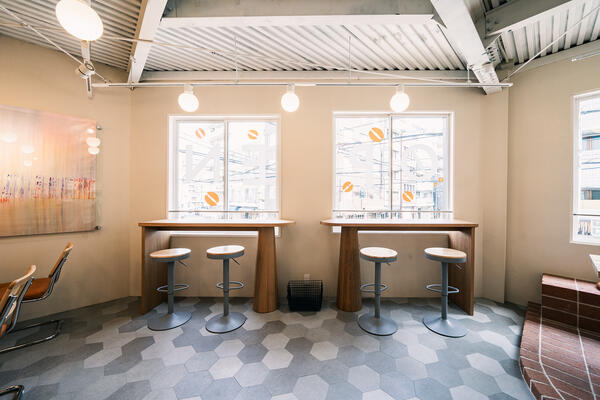Standard Café & Gallery堀江あみだ池公園店