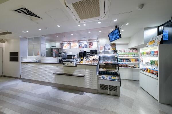 ドトールコーヒーショップ青山外苑前店
