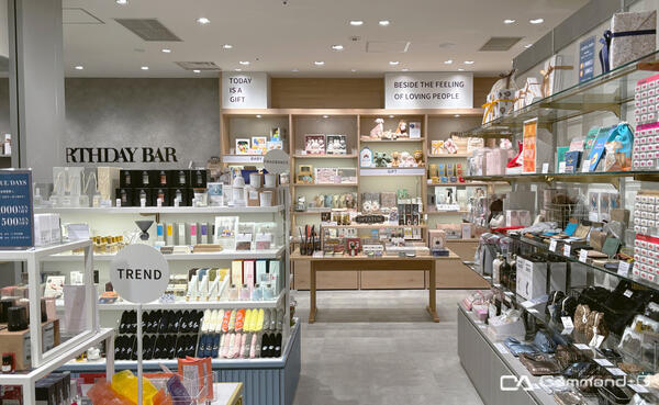 BIRTHDAY BAR ルミネ立川店
