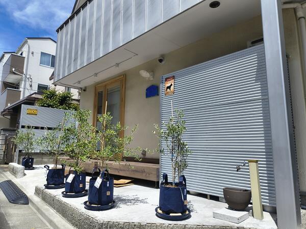 Cafeteria et Bar   Lis カフェ＆バーの内装・外観画像