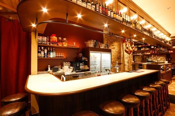La　BODEGA