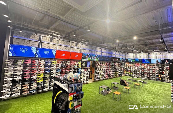 サッカーショップ KAMO 福岡店